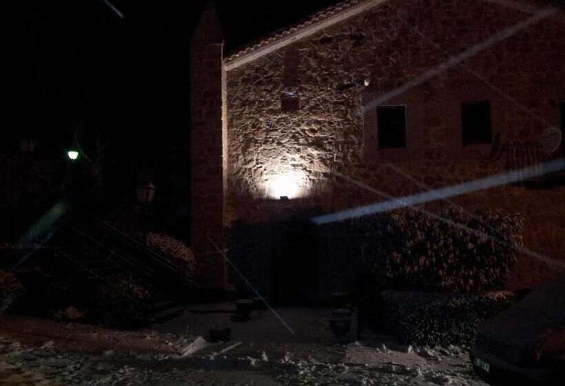 فندق Restaurante Sonsoles