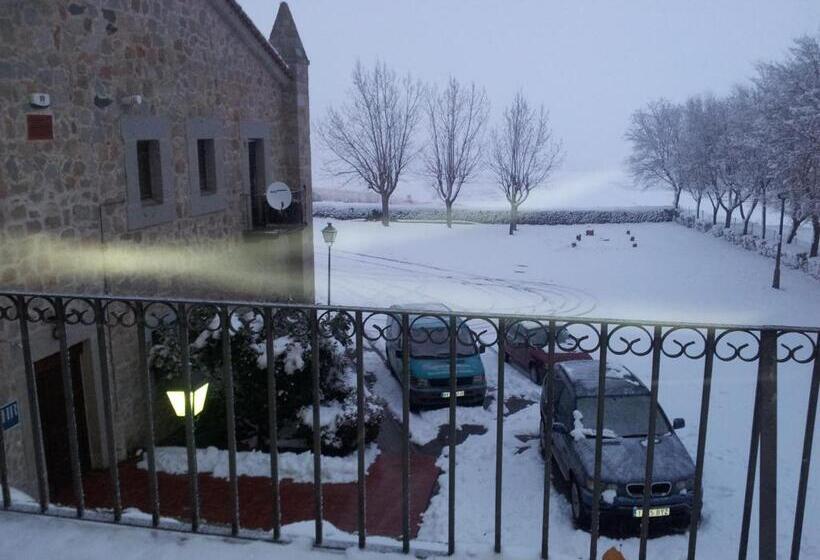 فندق Restaurante Sonsoles