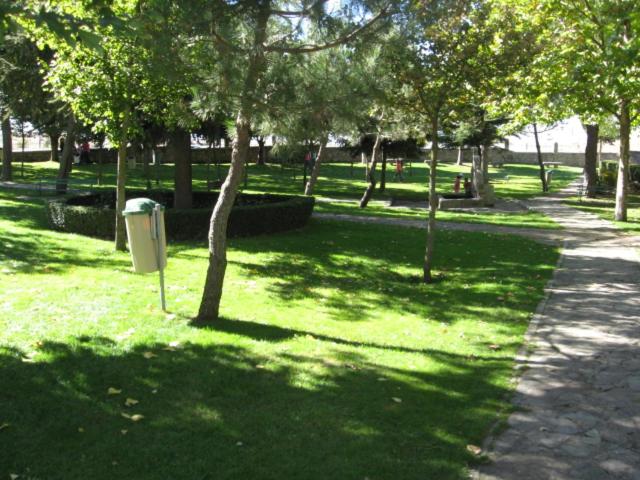 فندق Restaurante Sonsoles