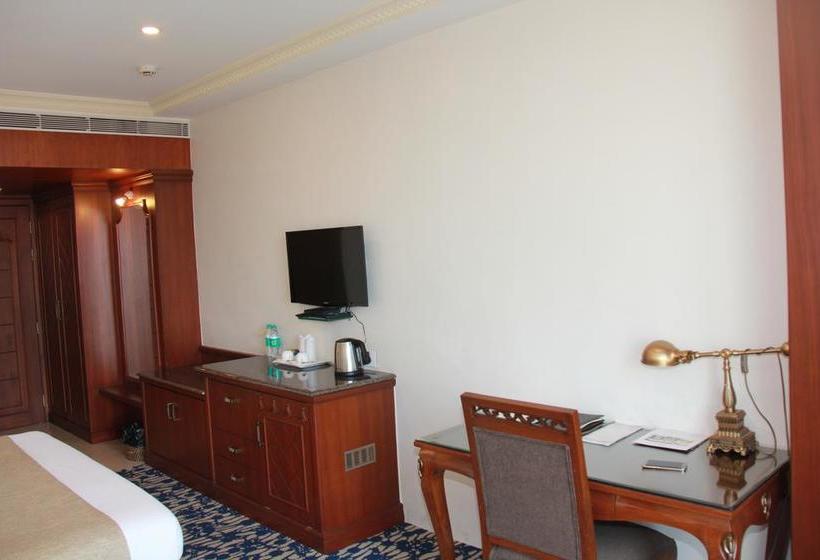 هتل Royale De Casa