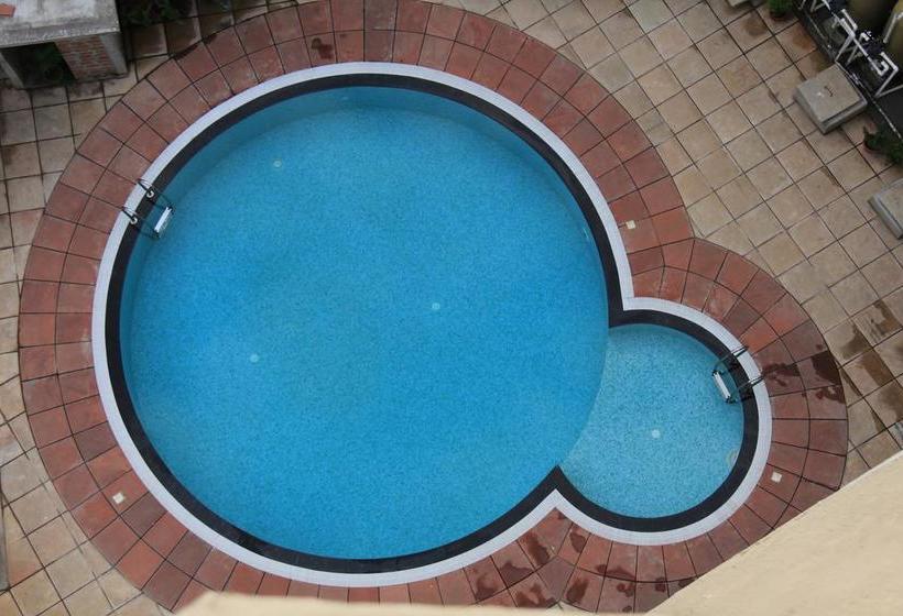 هتل Royale De Casa