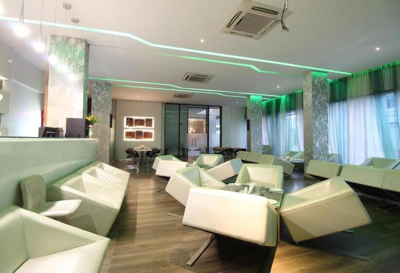 בית מלון כפרי Executive Silver Inn