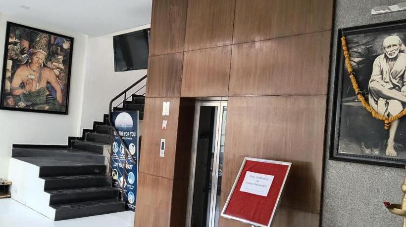 בית מלון כפרי Executive Silver Inn