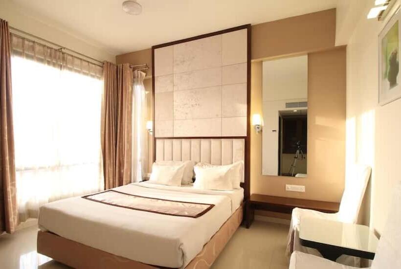 בית מלון כפרי Executive Silver Inn