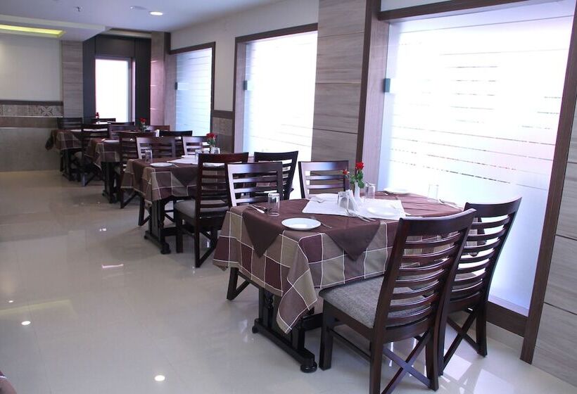 호텔 South Regency