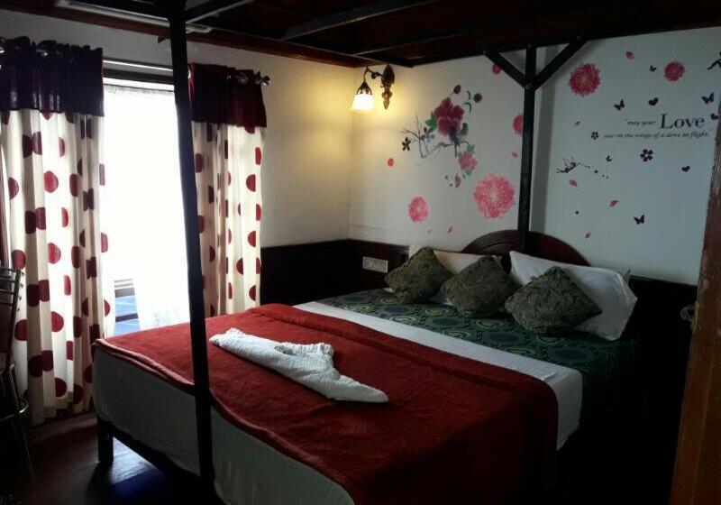 בית מלון כפרי Sreekrishna Houseboat   Vaccinated Staff