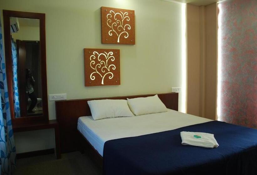 בית מלון כפרי Sreekrishna Houseboat   Vaccinated Staff