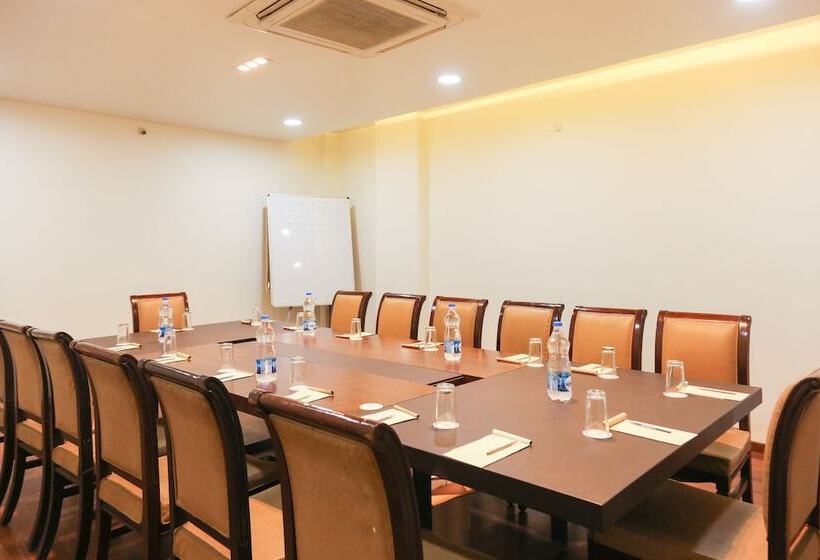 酒店 Treebo Trend Sun Palace Bhopal