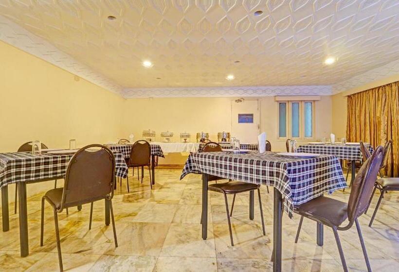 هتل Treebo Vinayak Inn