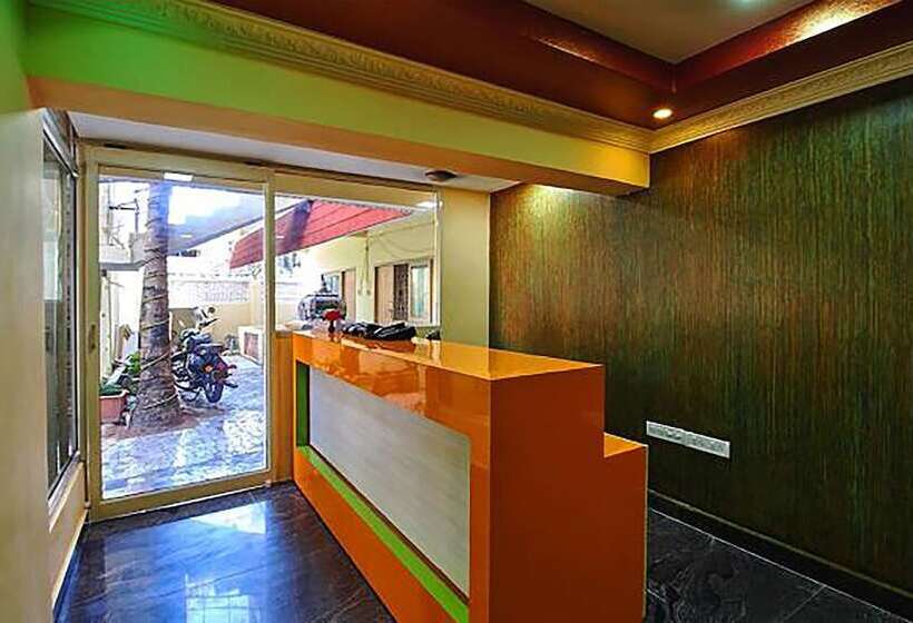 فندق Vinodhara Guesthouse