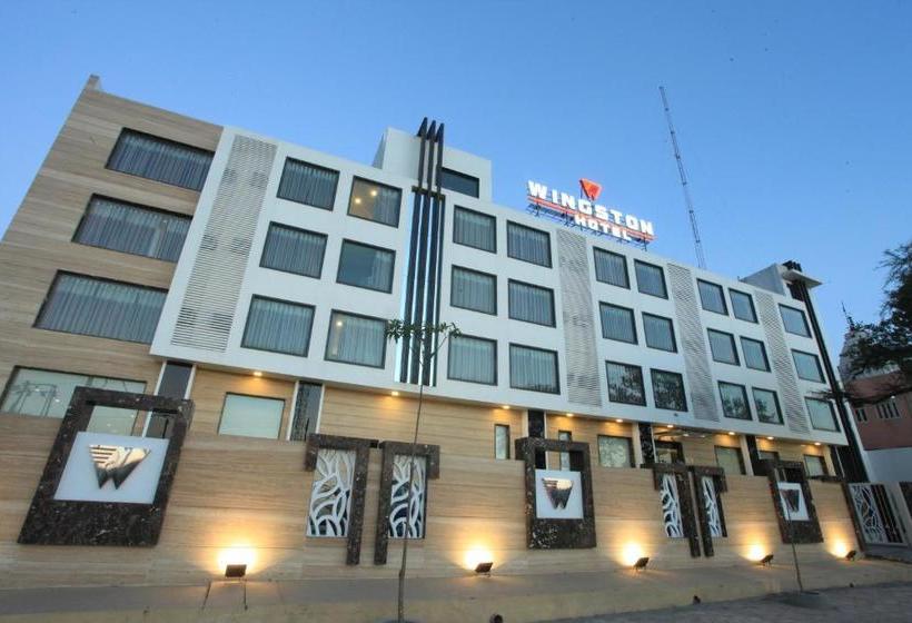 Wingston A Treehouse Hotel Goverdhan