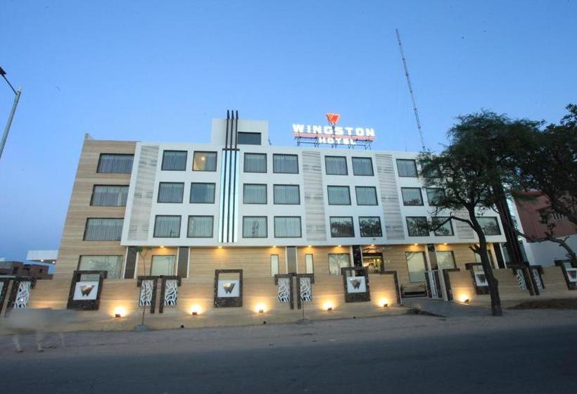 Wingston A Treehouse Hotel Goverdhan