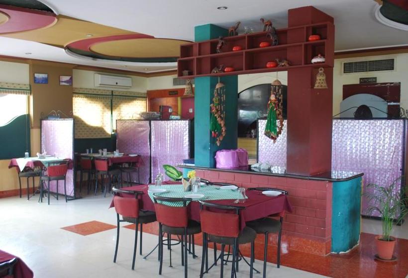 Mahal Rajwada Resort