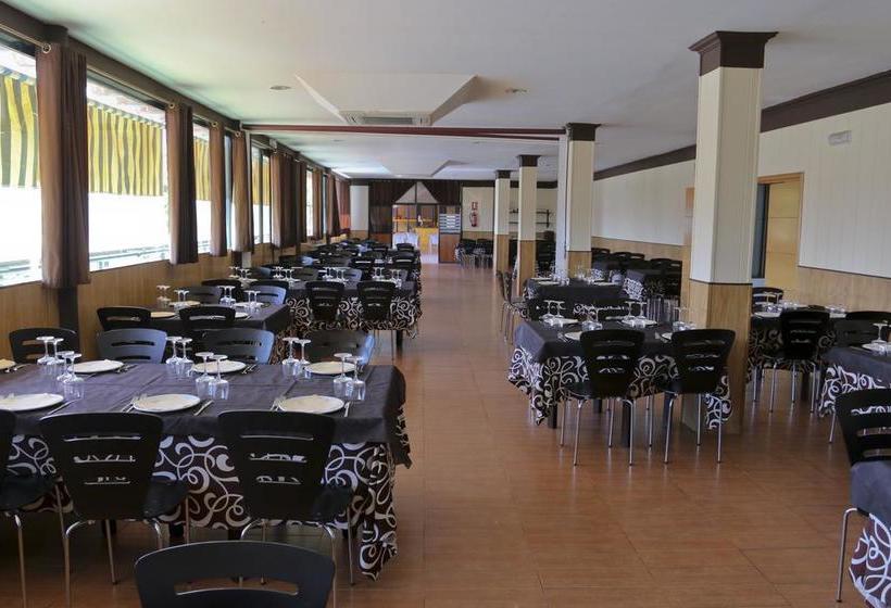 مُتل Hostal Bungalows Camping Cáceres