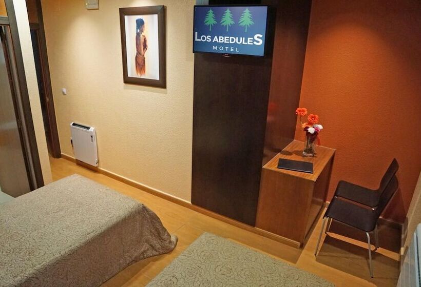 Motel Los Abedules