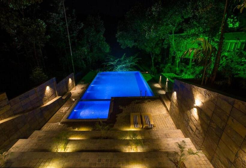 Nexstay Lakkidi Village Resort