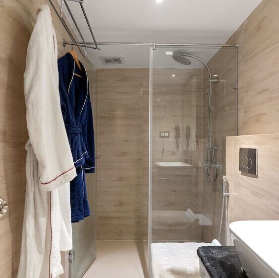 Niranjana Hotel Bodhgaya