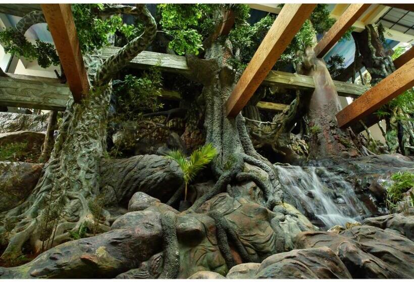 استراحتگاه Chandys Windy Woods Munnar