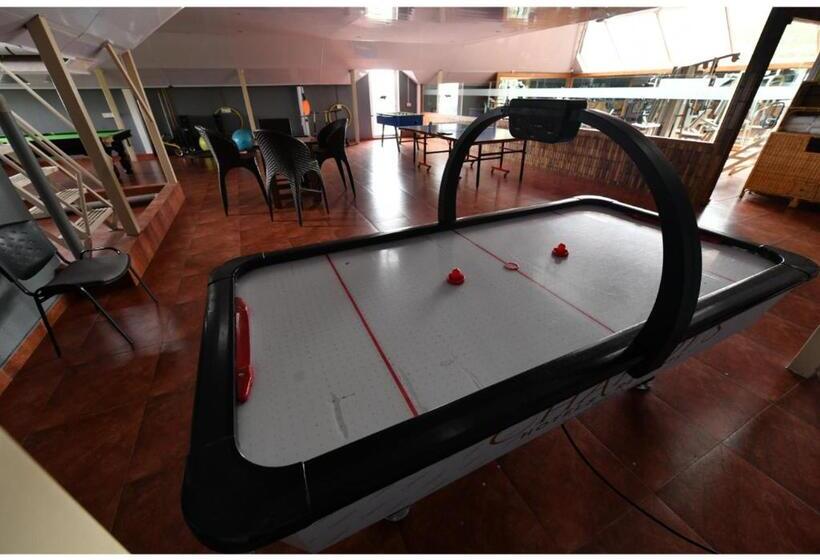 استراحتگاه Chandys Windy Woods Munnar