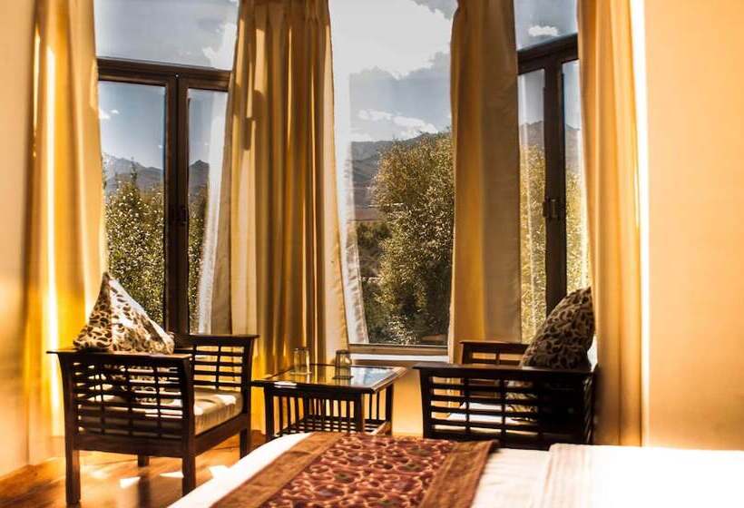 Shivalik   Best Himalaya View Hotel In Almora