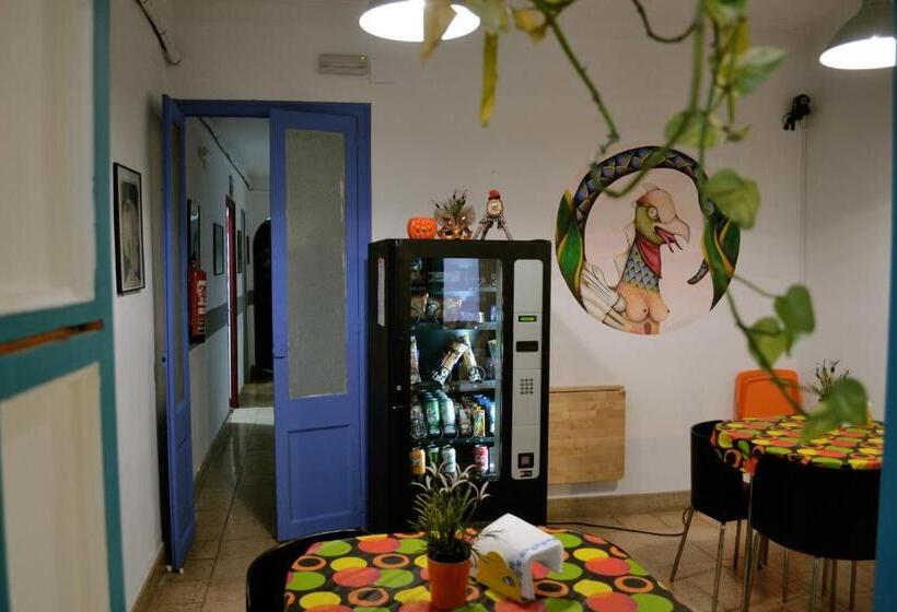 Tarragona Hostel