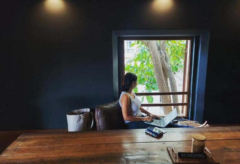 The Old Quarter Hostel