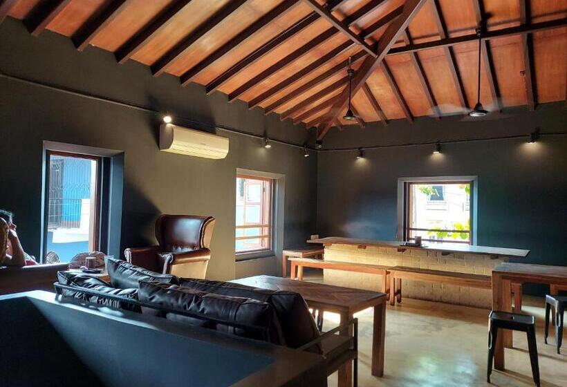 The Old Quarter Hostel