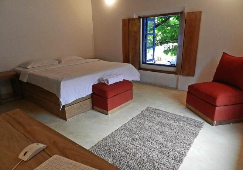 The Old Quarter Hostel