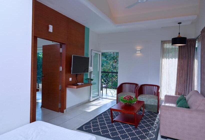 The Woods Resorts Wayanad