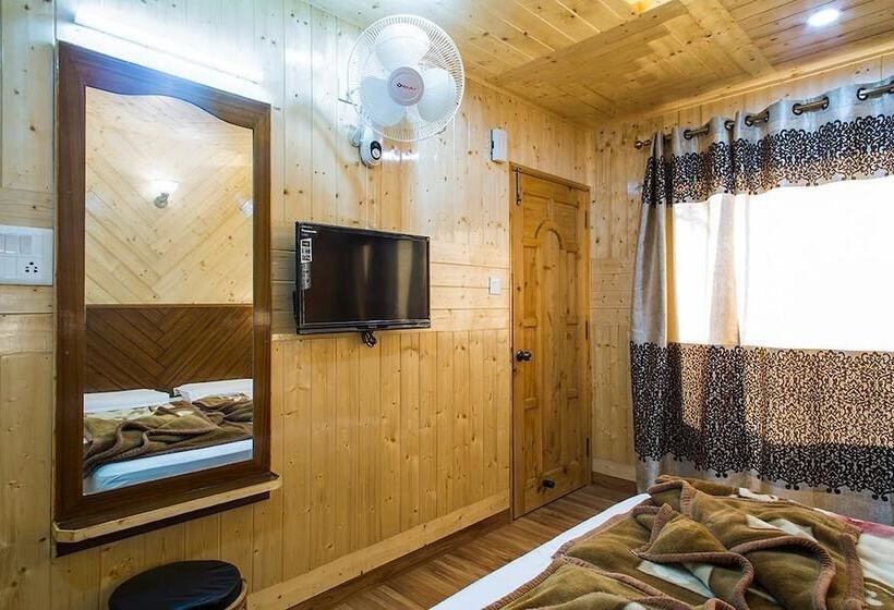 Village Live In Resort