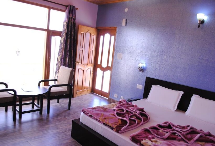 Village Live In Resort