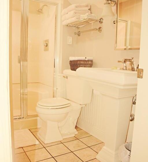 A Chateau On The Bayou Bed & Breakfast