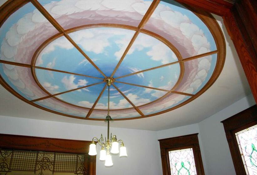 Angels Nest Bed And Breakfast