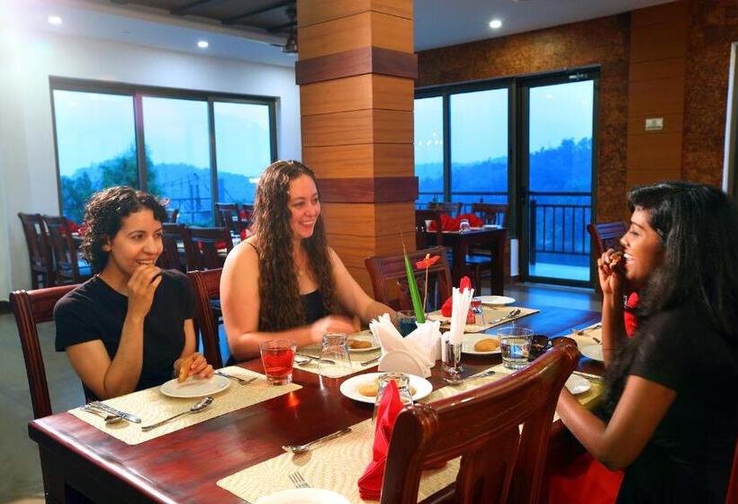 Arayal Resort A Unit Of Sharoy Resort