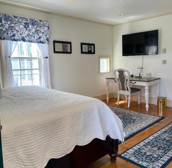 مبيت وإفطار Clark Currier Inn