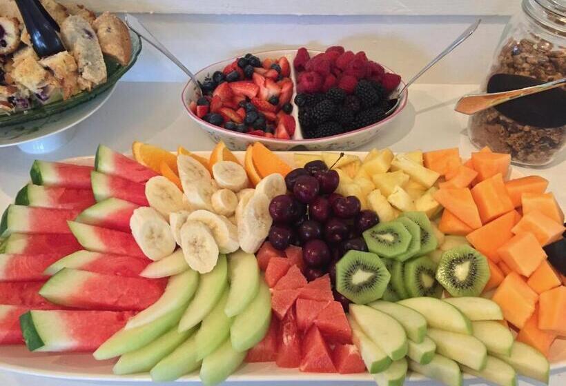 مبيت وإفطار Clark Currier Inn