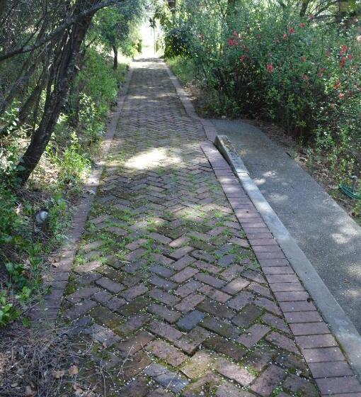 Glen Morey Country House B & B Inn