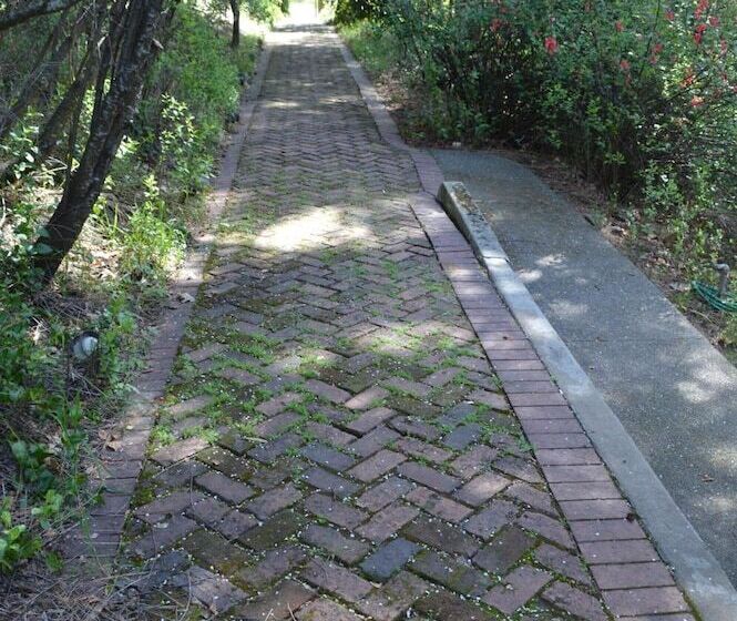 Glen Morey Country House B & B Inn