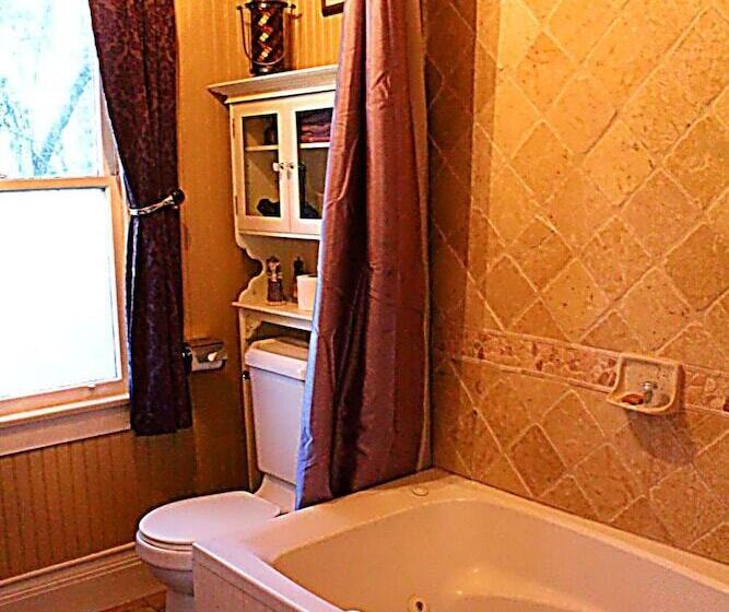 Glen Morey Country House B & B Inn