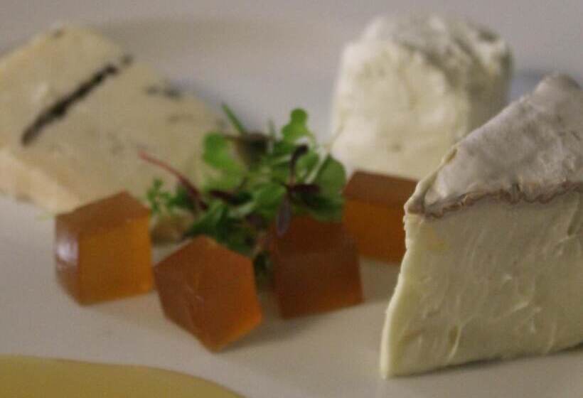 مبيت وإفطار King Hill Inn & Kitchen