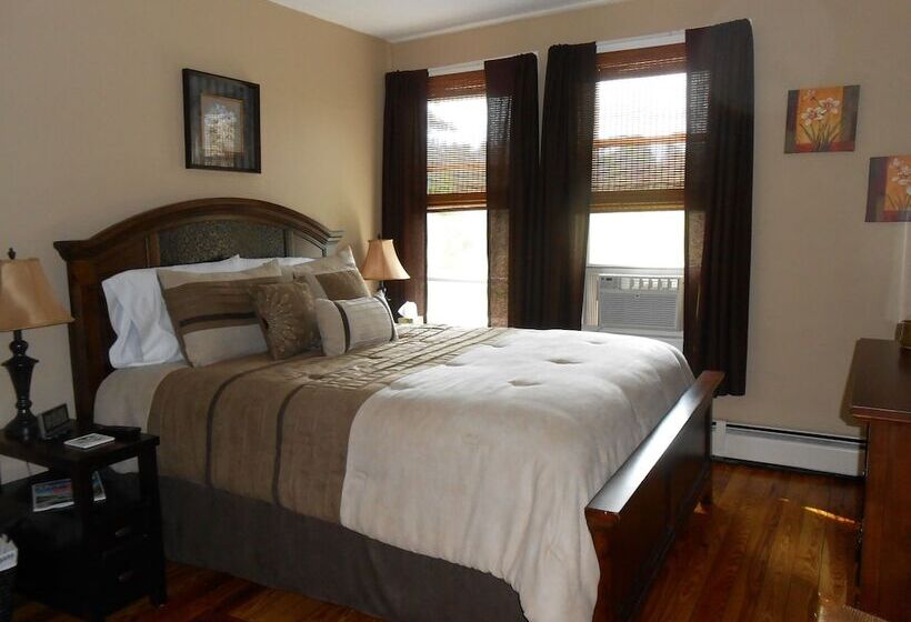 مبيت وإفطار Lakeview Inn