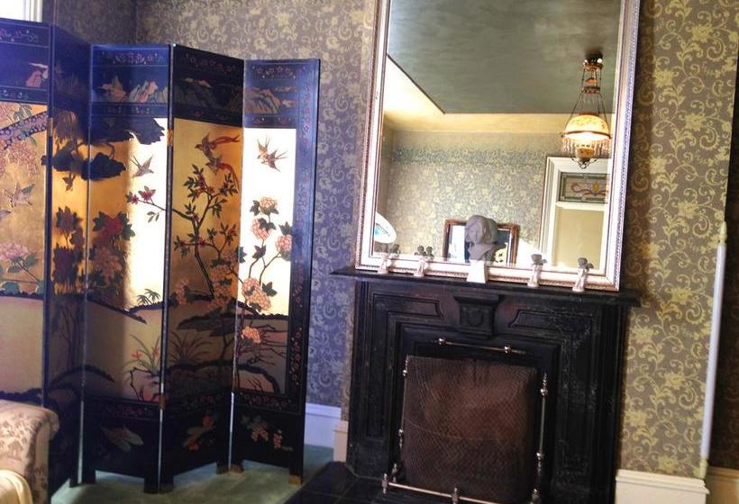 مبيت وإفطار Nicki Lee Mansion