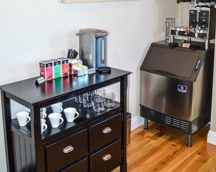 مبيت وإفطار Rio Vista Inn & Suites Santa Cruz