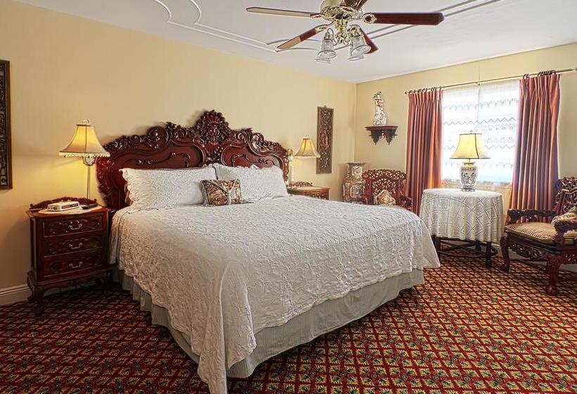 Rose Manor Bed & Breakfast