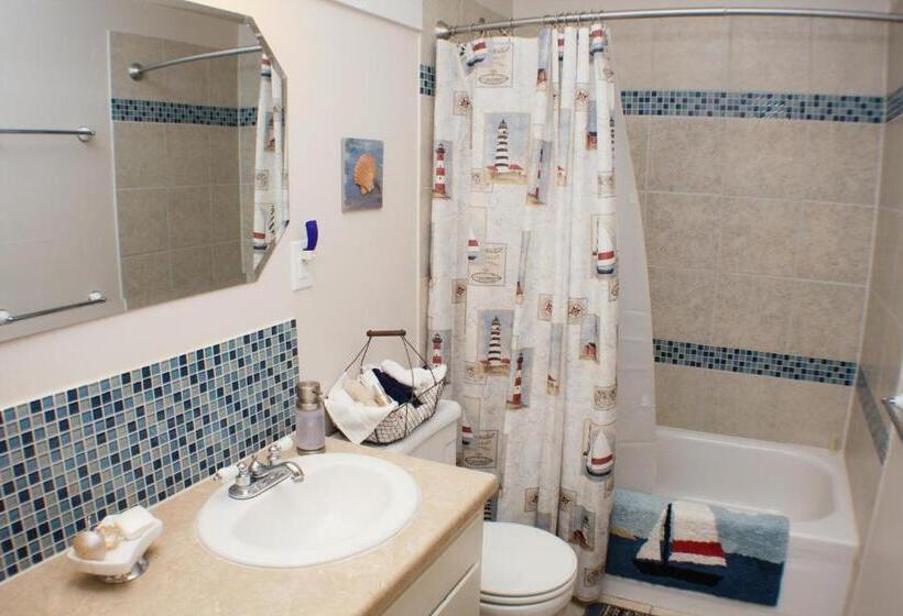 مبيت وإفطار Silver Heart Inn & Cottages