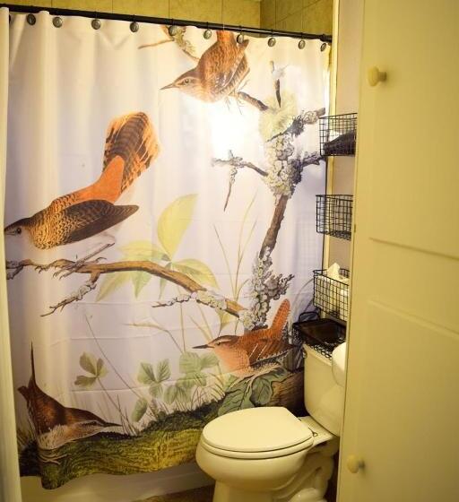 مبيت وإفطار Silver Heart Inn & Cottages