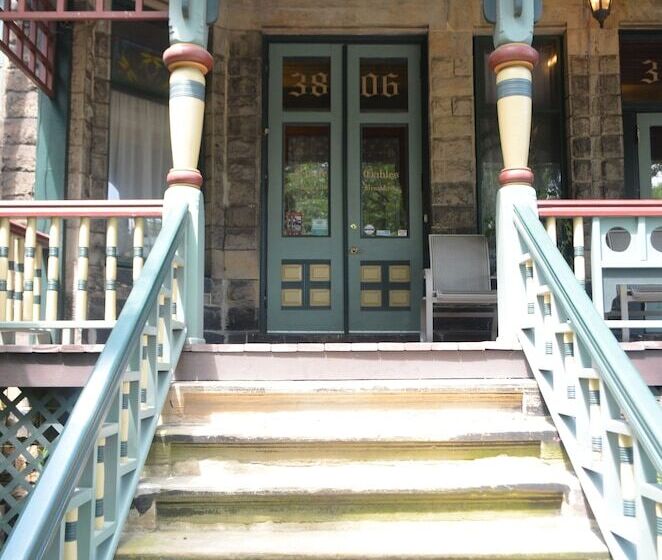 住宿加早餐  Stone Gables Inn