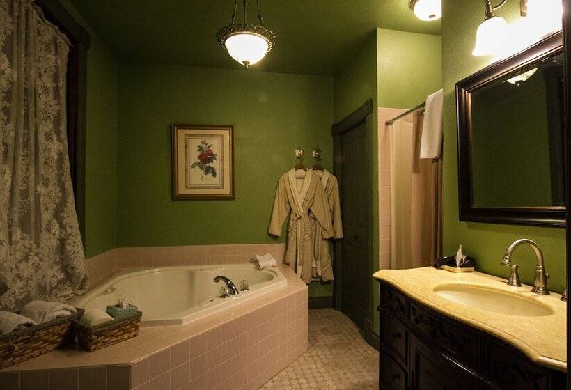 مبيت وإفطار Swantown Inn