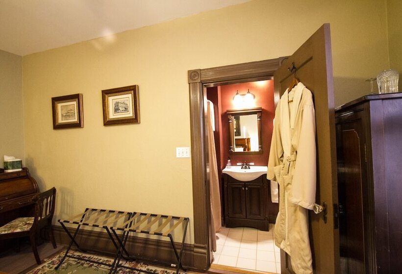 مبيت وإفطار Swantown Inn