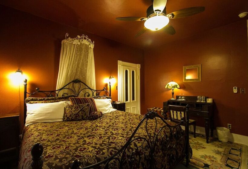 مبيت وإفطار Swantown Inn